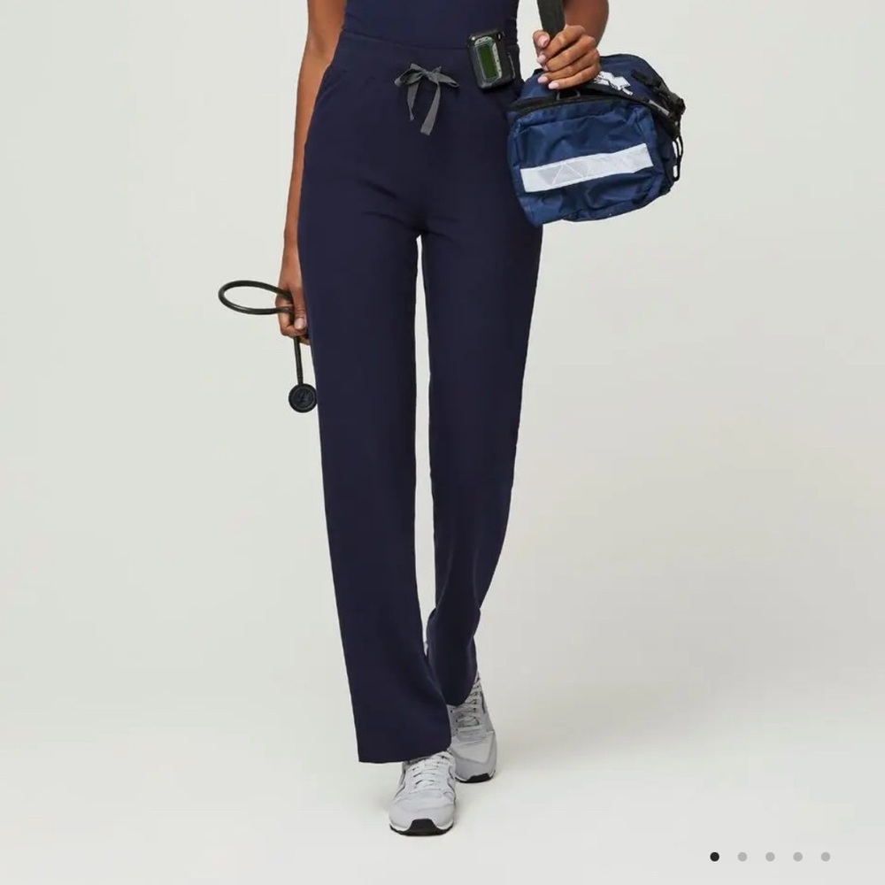 FIGS Women's Navy Livingston Scrub Pants